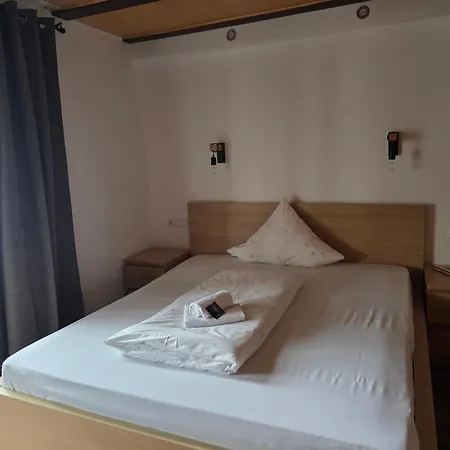 Fuer Monteure Guest house