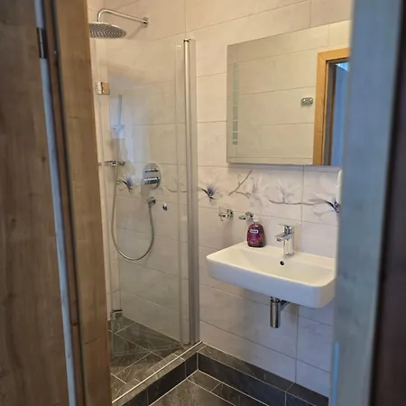Für Monteure 3*