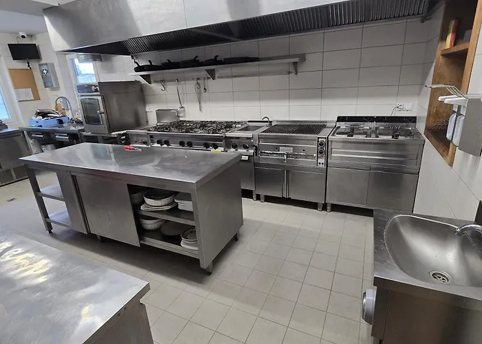 Fuer Monteure 招待所 Diemelstadt