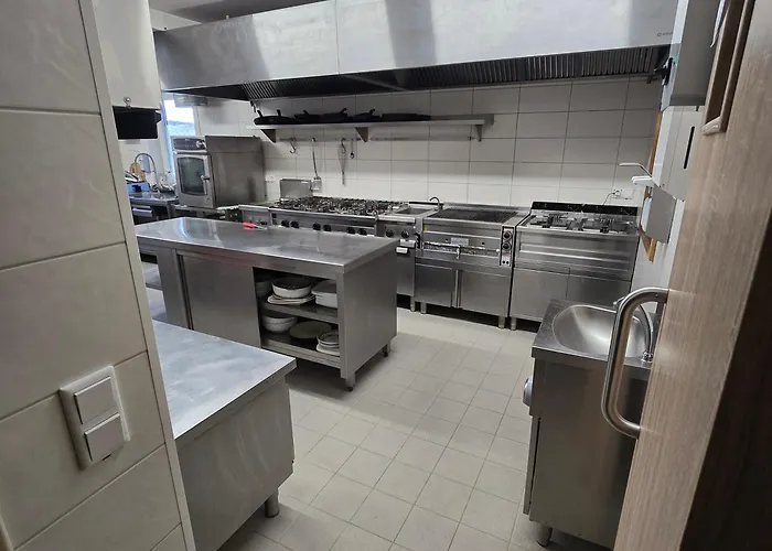 Guest house Fuer Monteure 3*